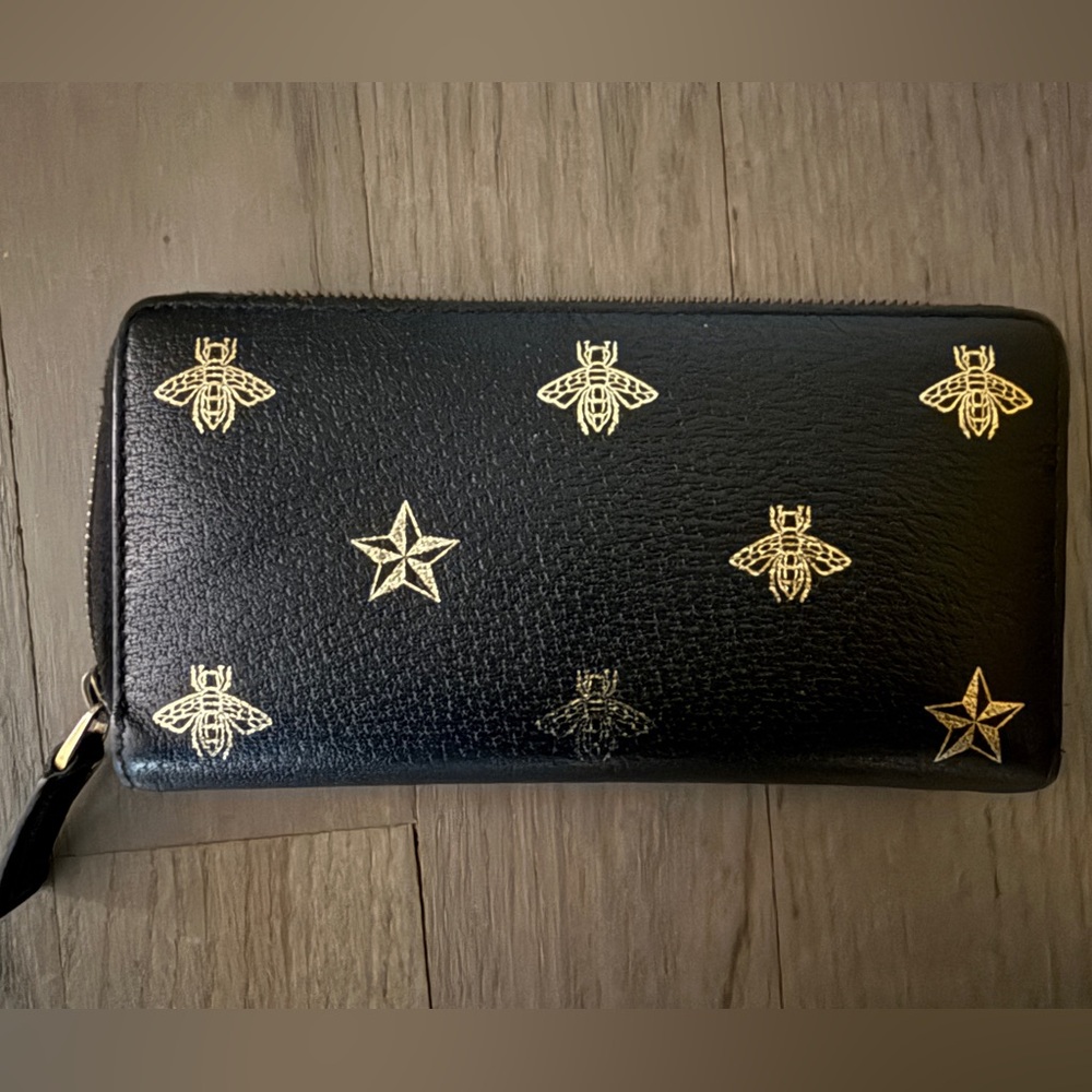 Gucci Black Leather Gold Bee and Star Long Zip Wallet with COA